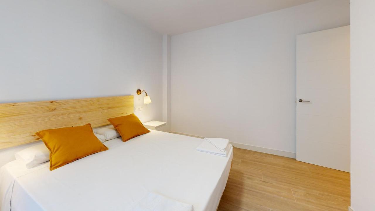 Alicante Colorful Center Bajo Apartment Exterior photo